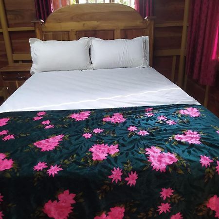 Mundromocktail Tourist Home Sasthamcotta Екстериор снимка