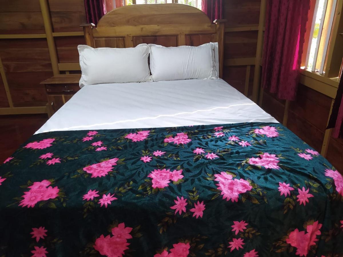 Mundromocktail Tourist Home Sasthamcotta Екстериор снимка