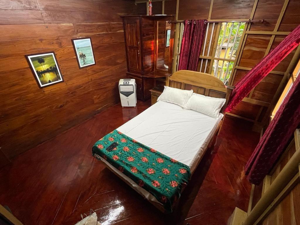 Mundromocktail Tourist Home Sasthamcotta Екстериор снимка